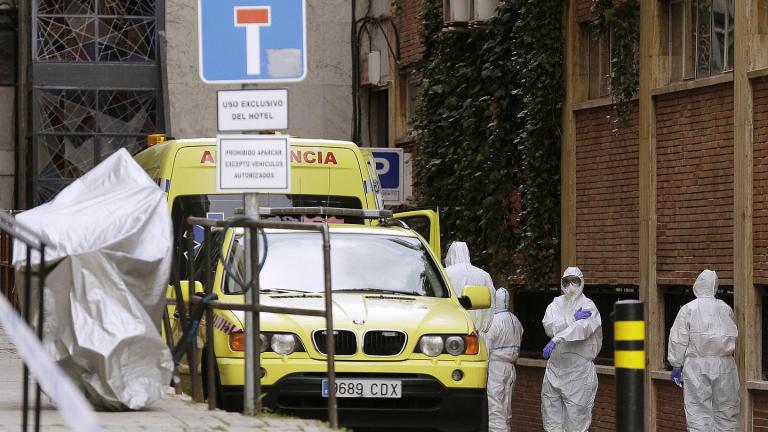 Ισπανία: 950 θάνατοι σε μία μέρα - Ξεπέρασαν τους 10.000 συνολικά οι νεκροί