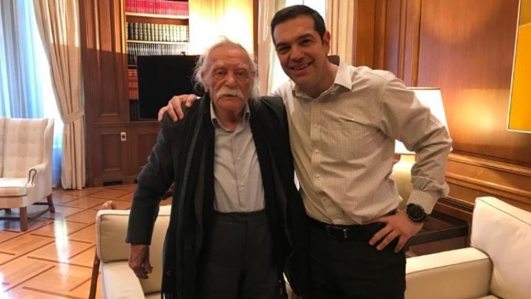 Το «αντίο» του Αλέξη Τσίπρα στον Μανώλη Γλέζο