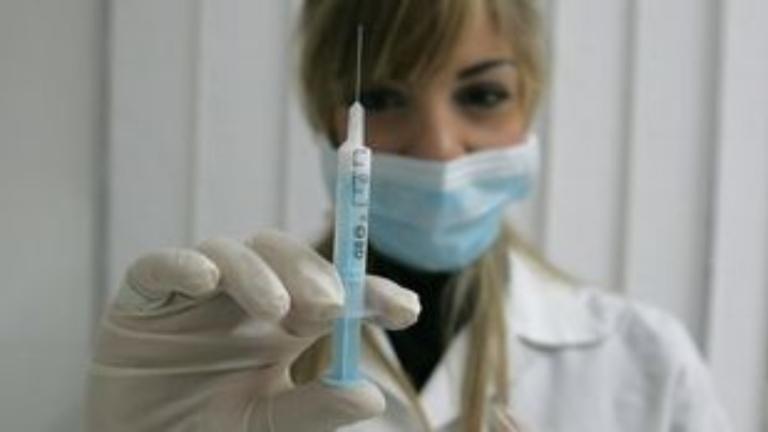 Κορονοϊός: Περισσότερα από 100 προγράμματα εμβολίων σε εξέλιξη