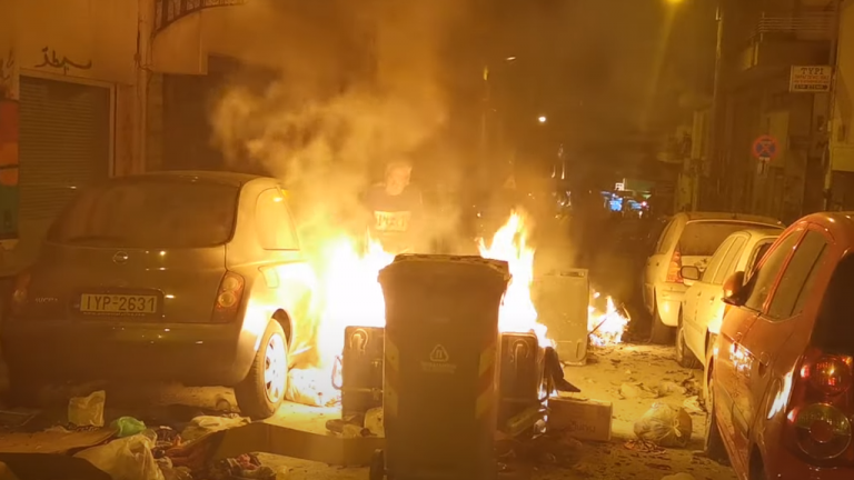 Επεισόδια και μολότοφ στο κέντρο της Θεσσαλονίκης (ΦΩΤΟ-ΒΙΝΤΕΟ)