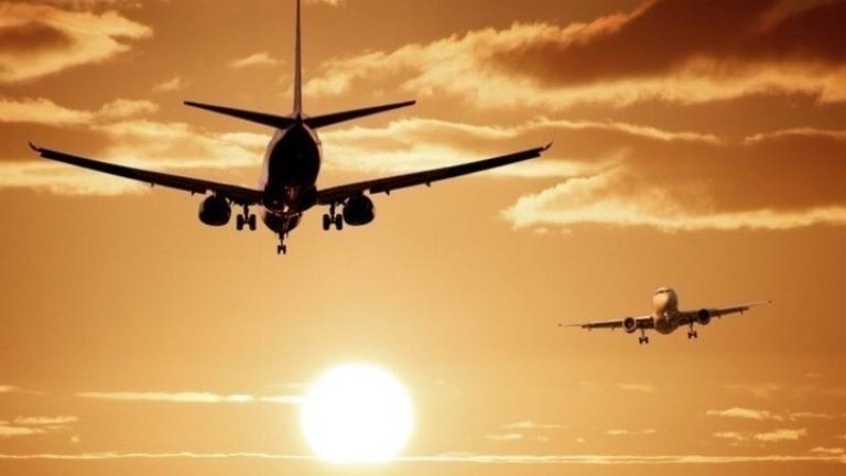 Επεκτείνεται ως τέλος Ιουνίου η οδηγία για αφίξεις/αναχωρήσεις όλων των διεθνών δρομολογίων μόνο στο αεροδρόμιο της Αθήνας