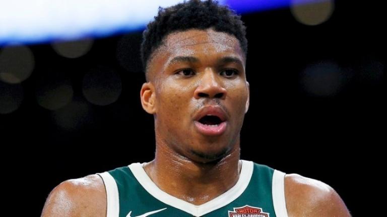 Γιάννης Αντετοκούνμπο για τη δολοφονία Φλόιντ: «Είναι ώρα για αλλαγή»