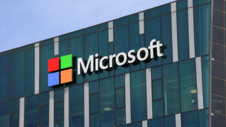 Η Microsoft θα αντικαταστήσει τους δημοσιογράφους με ρομπότ