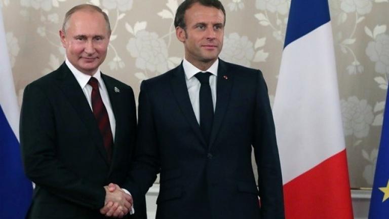 Η Λιβύη «δίαυλος» επικοινωνίας Γαλλίας - Ρωσίας