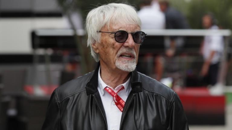 "Βράζει" η F1 μετά τα σχόλια Έκλεστοουν επρί ρατσισμού 
