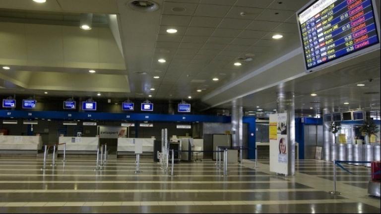 Επαναλειτουργούν αύριο τα αεροδρόμια της Κύπρου - Πρώτη πτήση από Αθήνα