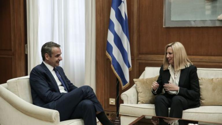 Σε εξέλιξη η συνάντηση Μητσοτάκη - Γεννηματά