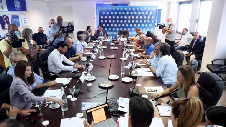 Super League 1: Εμμένουν σε 14 ομάδες - Το μπαλάκι στην ΕΠΟ