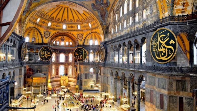 Άρθρο-κόλαφος του Newsweek για τον Ερντογάν και κατά της μετατροπής της Αγίας Σοφίας σε τέμενος