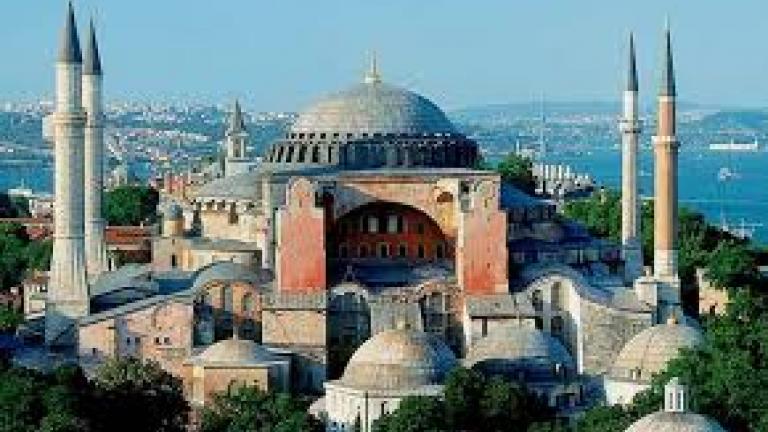 Πένθιμα θα ηχήσουν οι καμπάνες των εκκλησιών όλης της Κρήτης σε ένδειξη θλίψης για την Αγιά Σοφιά