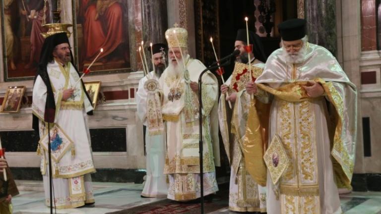 Αρχιεπίσκοπος Ιερώνυμος: Απόψε προσευχηθήκαμε για να μην εξαπλωθεί η βαρβαρότητα