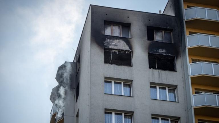Τσεχία: Έντεκα νεκροί από πυρκαγιά σε πολυκατοικία