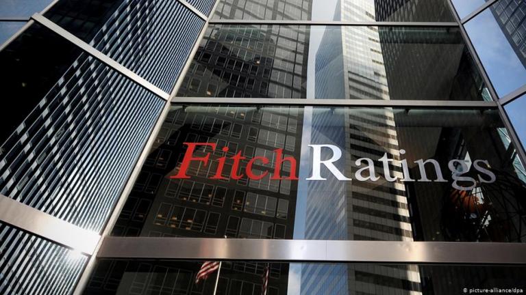 "Καμπανάκι" από Fitch για Τουρκία