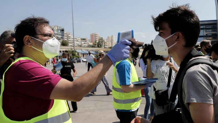 Ξεπέρασαν τους 300 οι δειγματοληπτικοί έλεγχοι για τον Covid 19 χθες, σε ταξιδιώτες που επέστρεψαν στην Αττική