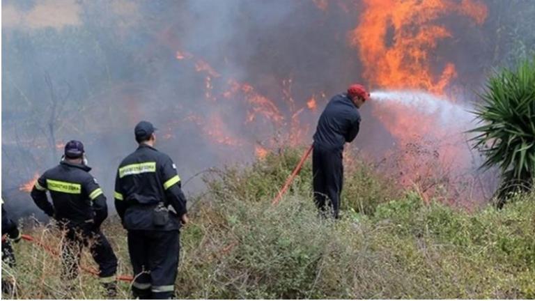 Φωτιά τώρα: Πυρκαγιά στην Τζια - Στη μάχη ελικόπτερα και επίγειες δυνάμεις