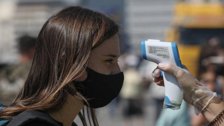 Διαφορετική απόκριση του ανοσοποιητικού ανδρών και γυναικών στην Covid-19