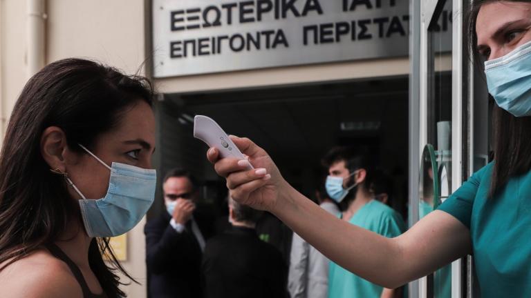 «Ο δείκτης μεταδοτικότητας είναι στο 1 και πάει προς τα πάνω» -  Στο τραπέζι ακόμη και ματαίωση της ΔΕΘ 