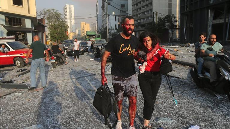 Εκρήξεις στη Βηρυτό: Ξεπέρασαν τους 100 οι νεκροί, σχεδόν 4.000 τραυματίες και πολλοί αγνοούμενοι