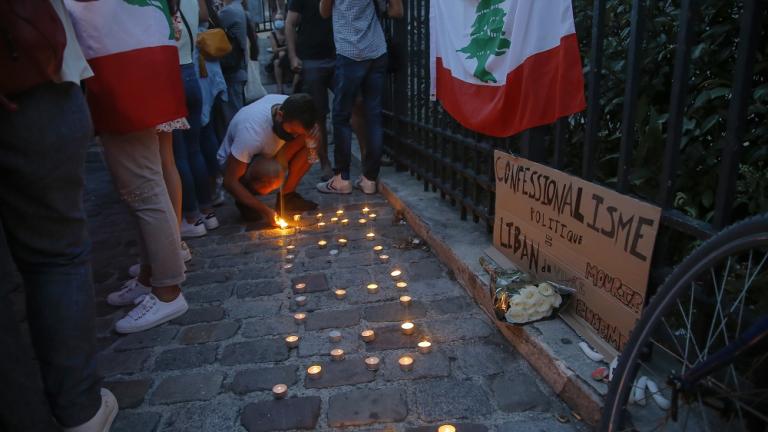 Ο Λίβανος θρηνεί για τα θύματα της έκρηξης, αναζητά επιζώντες