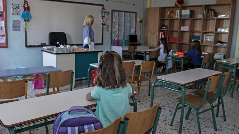 Την Τρίτη οι ανακοινώσεις για τα σχολεία - Σύψας, Γαργαλιάνος προτείνουν 7 Σεπτεμβρίου