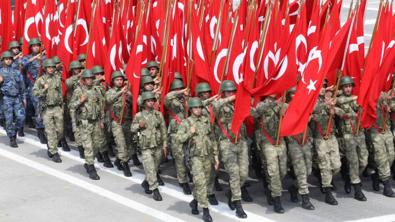 Η Τουρκία εξοπλίζεται σαν αστακός - Εμείς τι κάνουμε;