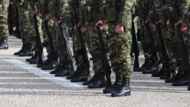 Έκτακτη οικονομική ενίσχυση για το προσωπικό των Ενόπλων Δυνάμεων δίνει η κυβέρνηση