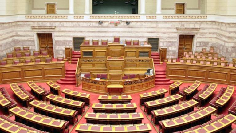 Περί «απατεώνων» και πολιτικού πατερναλισμού