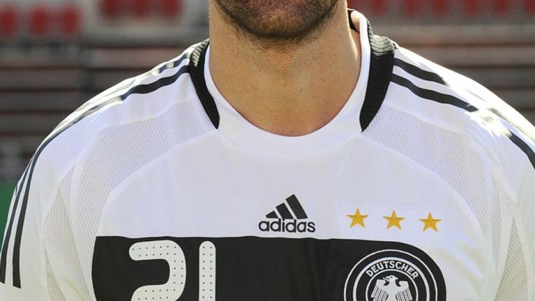 Σοκ! Γερμανός διεθνής κατηγορείται για παιδική πορνογραφία (photos)