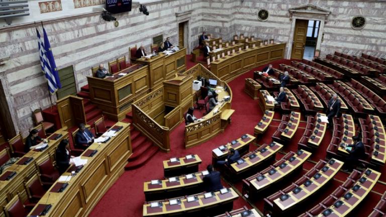 Δείτε live τη συζήτηση στη Βουλή για τις επιπτώσεις της πανδημίας του κορονοϊού