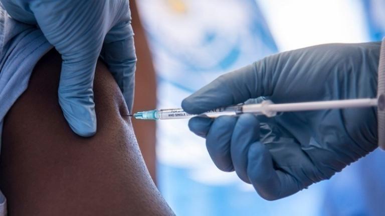 Η Τουρκία ξεκίνησε κλινικές δοκιμές της Φάσης III κινεζικού πειραματικού εμβολίου