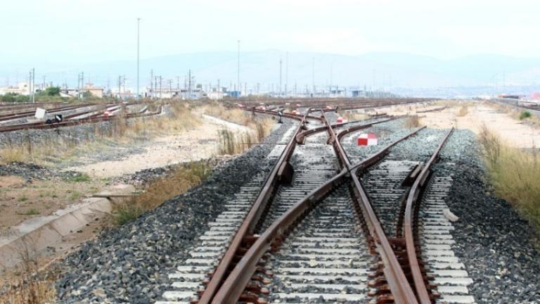Αδύνατη η σιδηροδρομική σύνδεση Αθήνας - Θεσσαλονίκης λόγω «Ιανού»