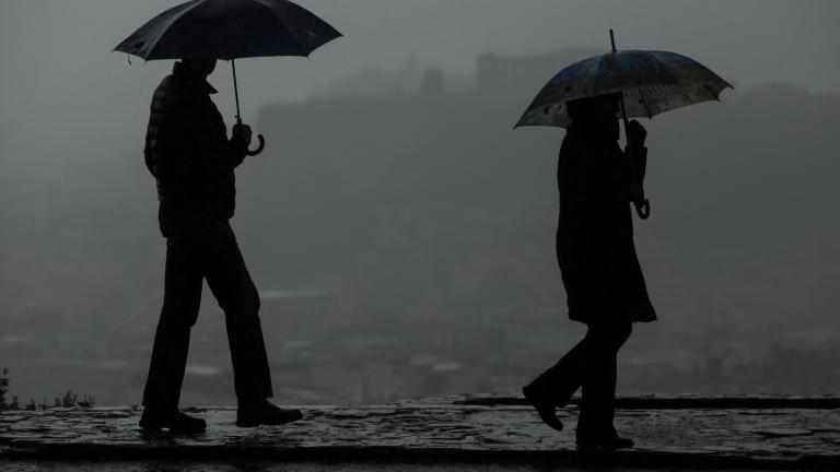 Meteo: Επιδείνωση του καιρού το Σαββατοκύριακο - Βροχές, καταιγίδες και πτώση της θερμοκρασίας