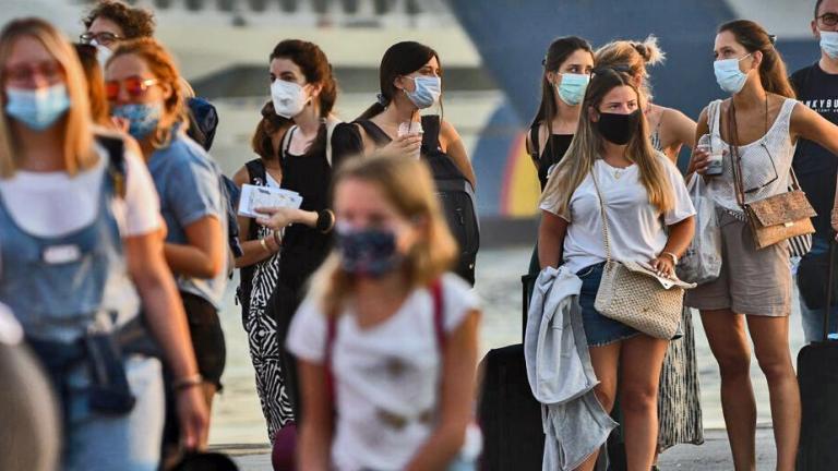 Λίστα μέτρων που θα κλιμακώνονται τοπικά ή γενικά ζήτησε από τους επιστήμονες ο Κυρ. Μητσοτάκης