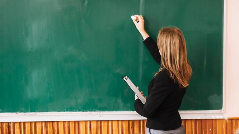 Περισσότερα από 8.000 τα κενά στα σχολεία της πρωτοβάθμιας - Άμεσα προσλήψεις αναπληρωτών
