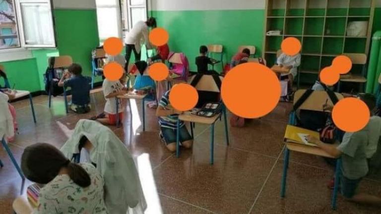 Περιφερειάρχης Γένοβας: Μαθητές κάθονται στο πάτωμα και ζωγραφίζουν ακουμπώντας στις καρέκλες