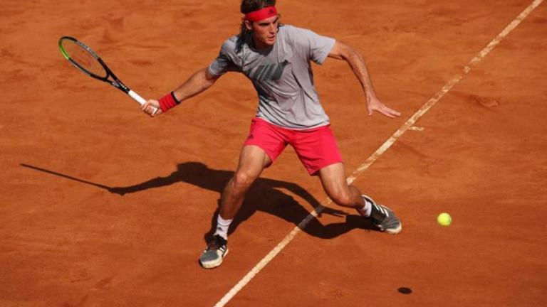 Στέφανος Τσιτσιπάς: Με θρίαμβο στα ημιτελικά του Roland Garros