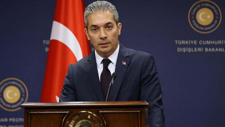 Παραλογισμοί Ακσόι για δηλώσεις Δένδια: "Γελοίοι οι ισχυρισμοί για τα Βαρώσια"