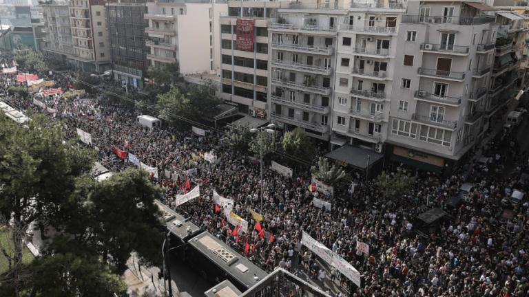 Ημέρα 0 στη δίκη της Χρυσής Αυγής: Οι κατηγορούμενοι και οι κατηγορίες