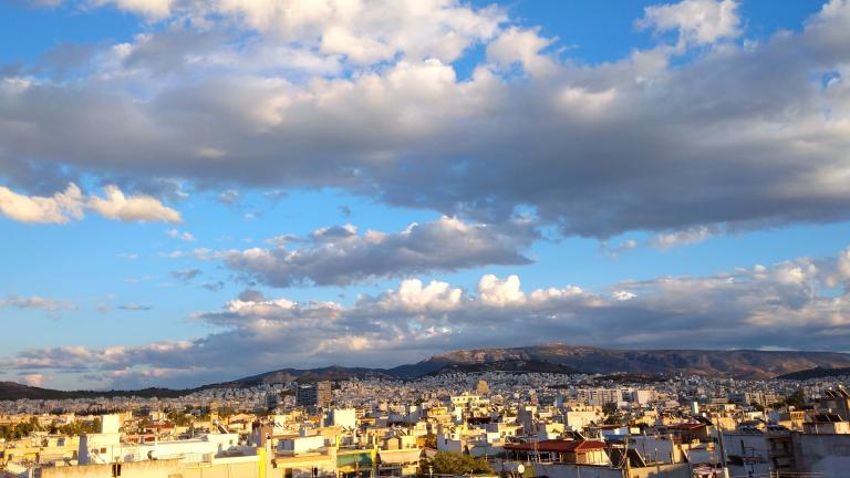 Καιρός για Παρασκευή 9/10: Αυξημένες νεφώσεις και πτώση της θερμοκρασίας