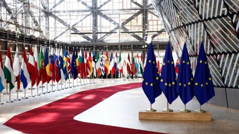 ΕΕ-Σύνοδος κορυφής: Αυστηρότητα απέναντι στην Αγκυρα, ανησυχίες για το σχέδιο οικονομικής ανάκαμψης