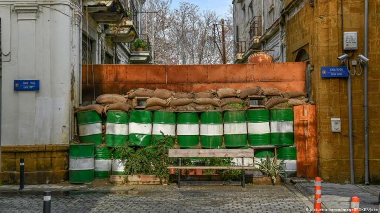 «Στην Κύπρο τίποτα δεν είναι οριστικό»