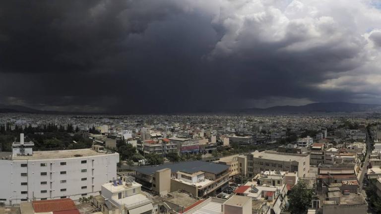 Ισχυρές καταιγίδες και δυνατούς ανέμους φέρνει η «Κίρκη» - Οδηγίες και συστάσεις της ΓΓΠΠ