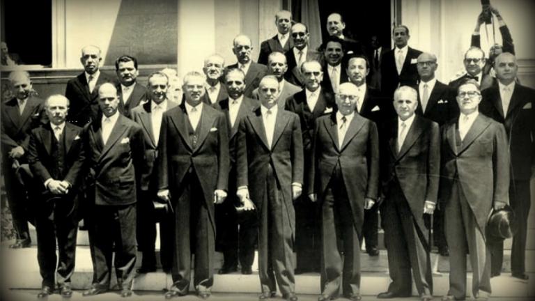 Σαν σήμερα 6 Οκτωβρίου 1955 ο Κων/νος Καραμανλής ορκίζεται πρώτη φορά πρωθυπουργός