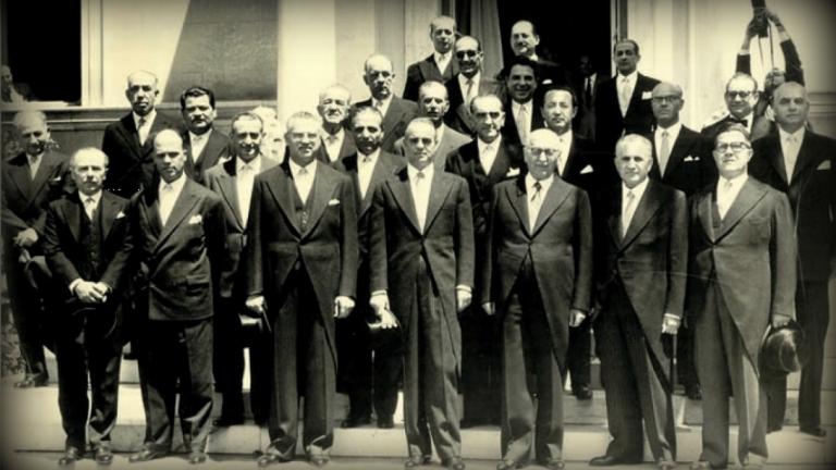 Σαν σήμερα 6 Οκτωβρίου 1955 ο Κων/νος Καραμανλής ορκίζεται πρώτη φορά πρωθυπουργός