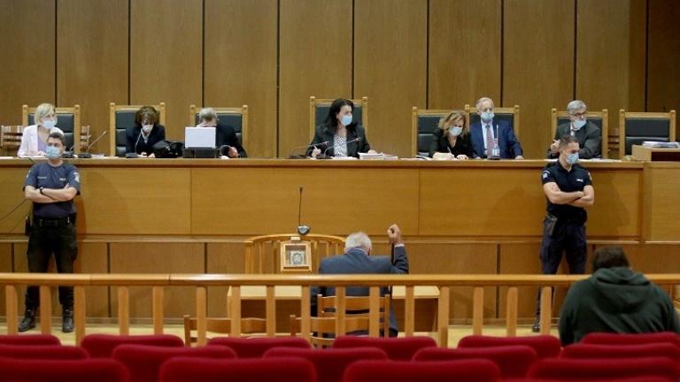 Δίκη Χρυσής Αυγής: Συνεχίζεται Παρασκευή στις 10.30 το πρωί η διαδικασία των αναστολών