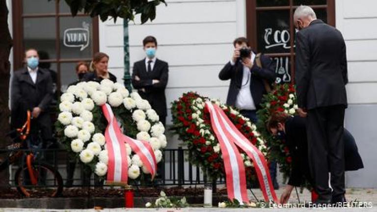 Τριήμερο εθνικό πένθος στην Αυστρία μετά την επίθεση