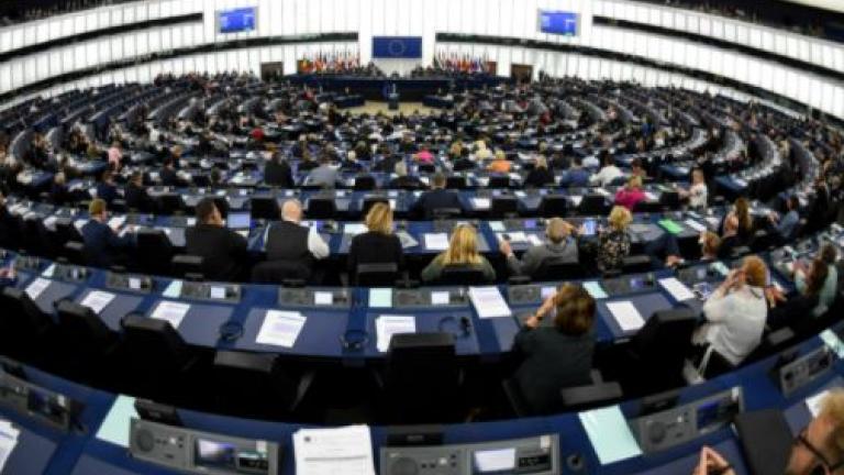 Γαλλία και Ευρωκοινοβούλιο ασκούν πίεση για επιβολή κυρώσεων στην Τουρκία