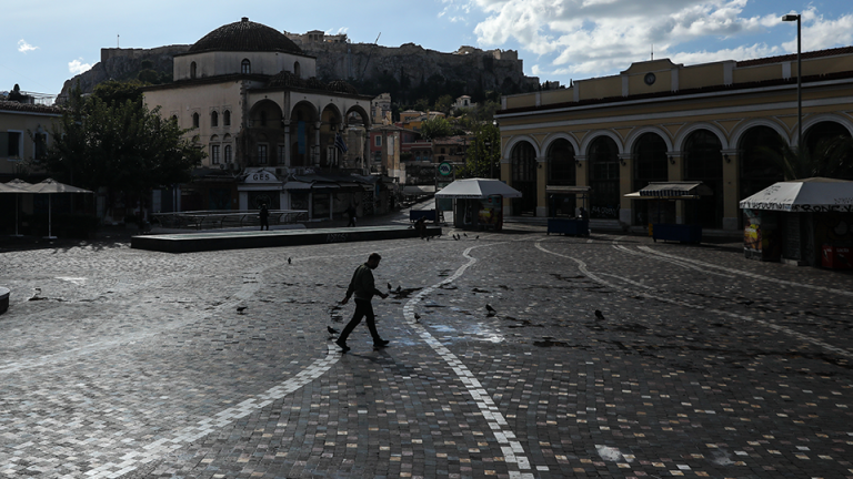 Διαδοχικά Lockdown έως τον Μάρτιο 