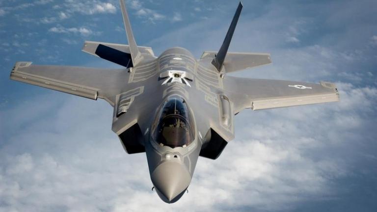 Ο Τζέφρι Πάιατ διαψεύδει δημοσιεύματα πως οι ΗΠΑ δεν θα πουλήσουν τα F-35 στην Ελλάδα