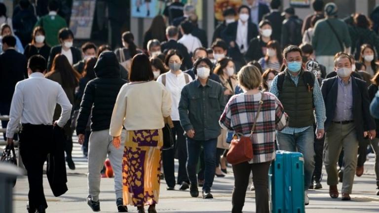 Σε κατάσταση «μέγιστου συναγερμού» η Ιαπωνία μετά το ρεκόρ κρουσμάτων του νέου κορονοϊού